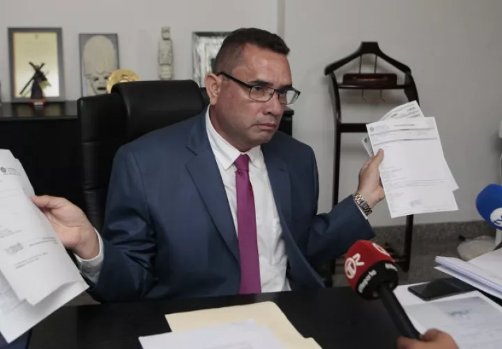 Diputado del PRD Roberto Ayala.