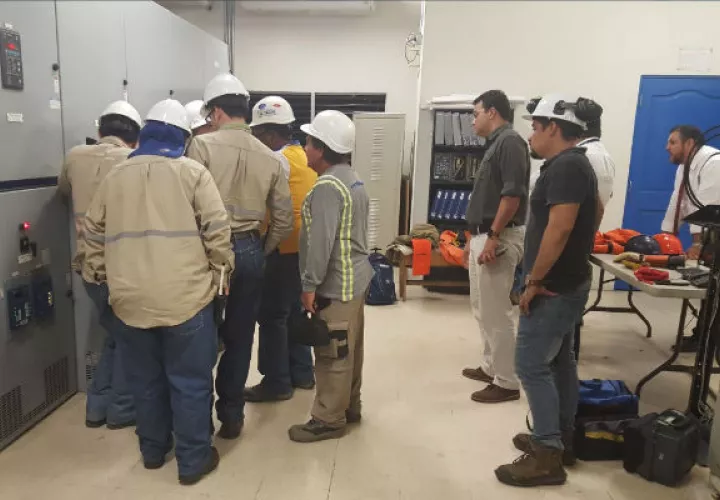 El Idaan informó que la empresa Ensa trabajaba en estabilizar el sistema eléctrico.