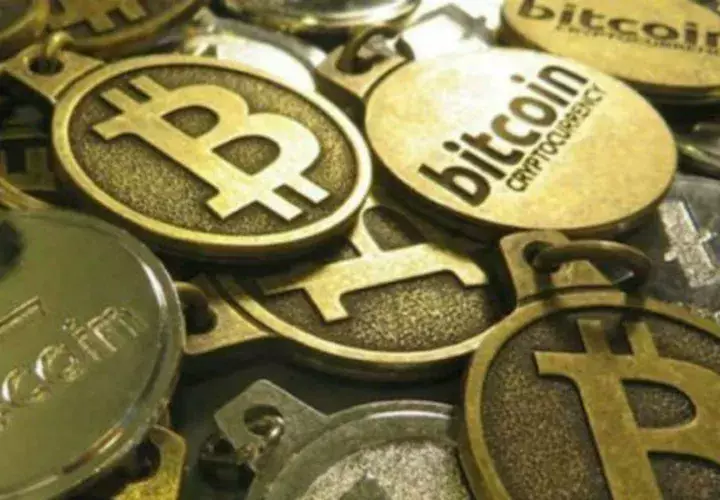 Una criptomoneda, es un medio digital de intercambio.​​​ 