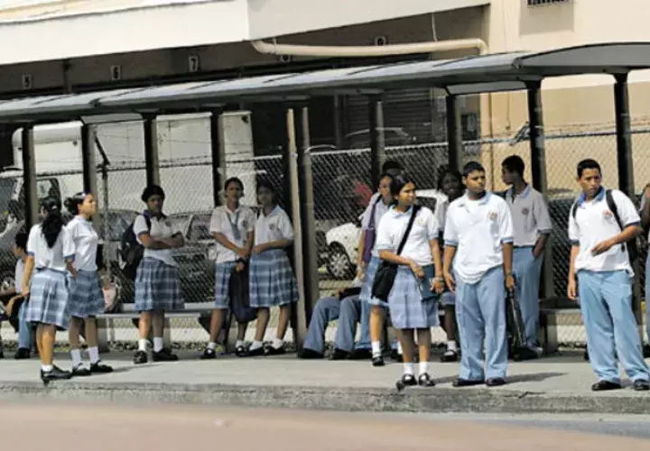 La intención es ayudar a los profesionales y padres de familia.