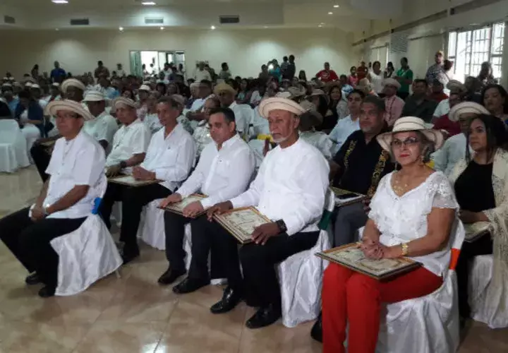 La actividad en el evento ferial. Foto: Zenaida Vásquez. 