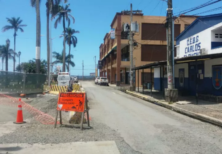 Los residentes esperan que se agilicen los trabajos. 