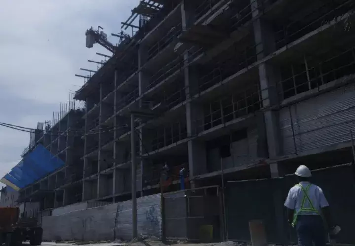 La Sociedad Panameña de Ingenieros y Arquitectos afirma que cada mes de huelga, les causaría unos 2 millones de dólares en pérdidas. Archivo