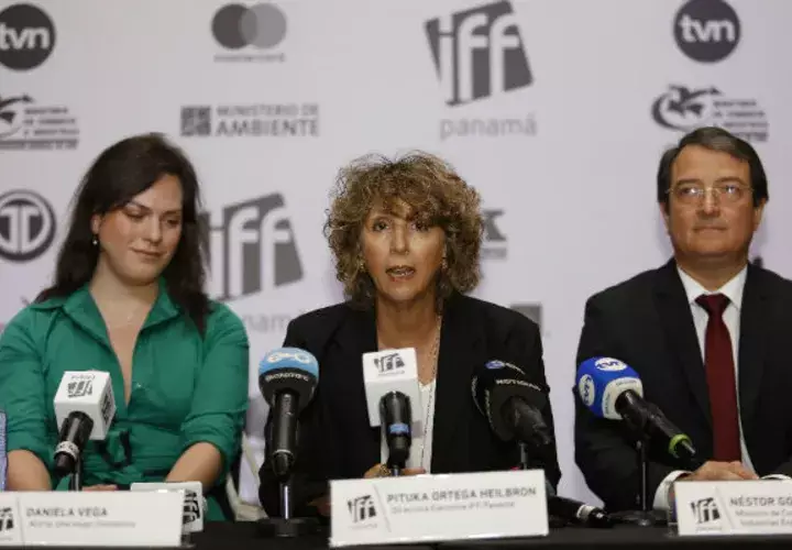Mesa principal durante Conferencia de prensa del IFF. Foto: Josué Arosemena.