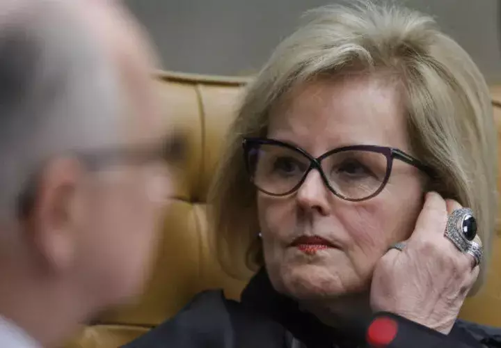 Los simpatizantes de Lula, culpan a la  magistrada de la Corte Suprema Rosa Weber, de su actual situación. FOTO/EFE 