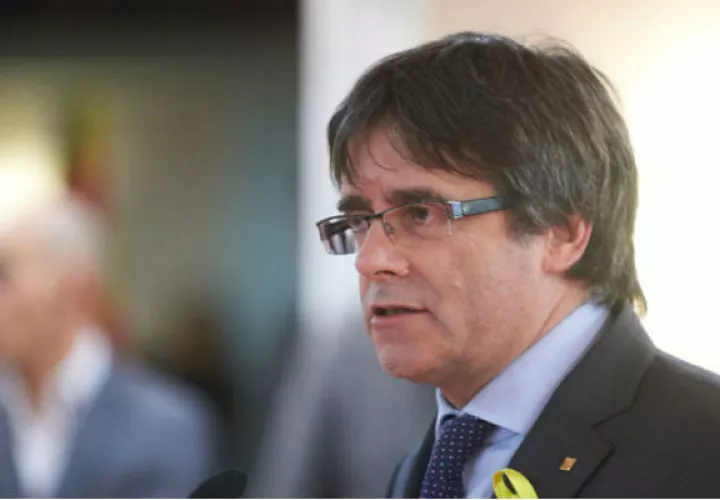 La fiscalía solicita que Puigdemont permanezca en prisión. 