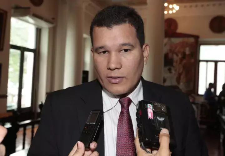 Quibián Panay, diputado del Partido Revolucionario Democrático (PRD).