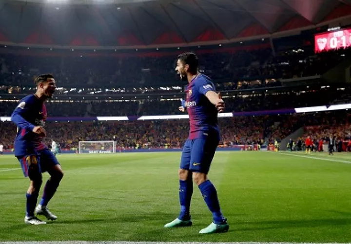 Suárez celebra el primero de sus dos goles / EFE