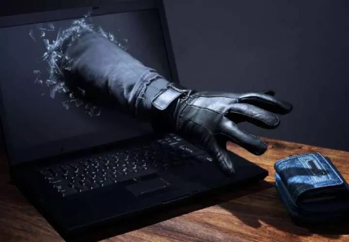 Los datos personales que son vendidos en el mercado negro son utilizados para extorsión y robo de identidad.