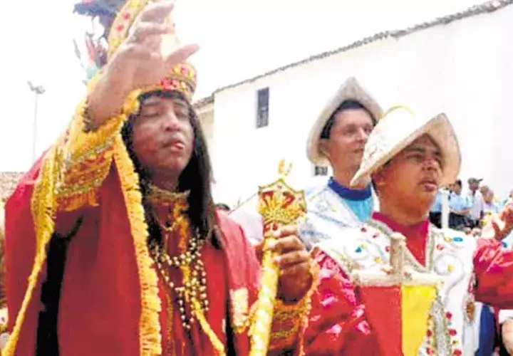 Tradición: Mantienen sus características, a través de la tradición oral y gracias a la Fundación "Simón ‘Mon’ Mendieta" para ayudar, apoyar, divulgar y preservar las danzas.
