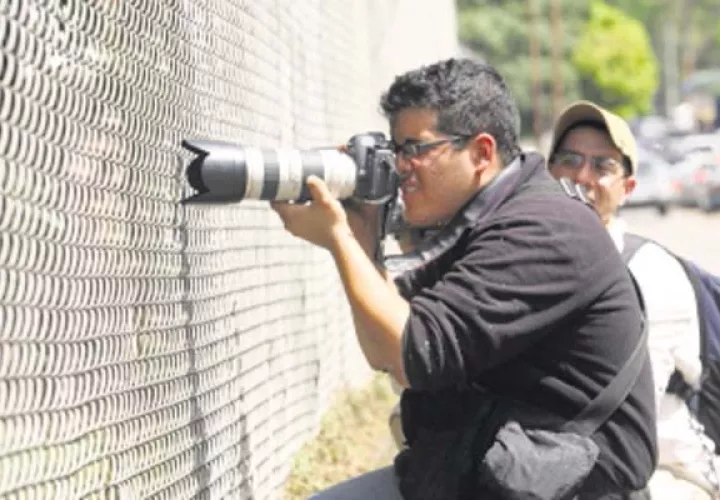 Cuatro cargos públicos generan reacciones en contra del perredista