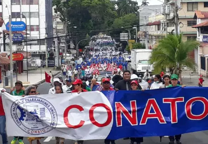 La caminata terminó antes de las 12:00 p.m,. en la 5 de Mayo. /Foto: Víctor Arosemena