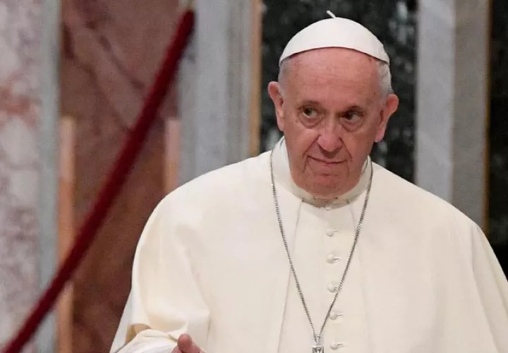 El papa Francisco se reunió con los obispos chilenos por casos de abusos. EFE