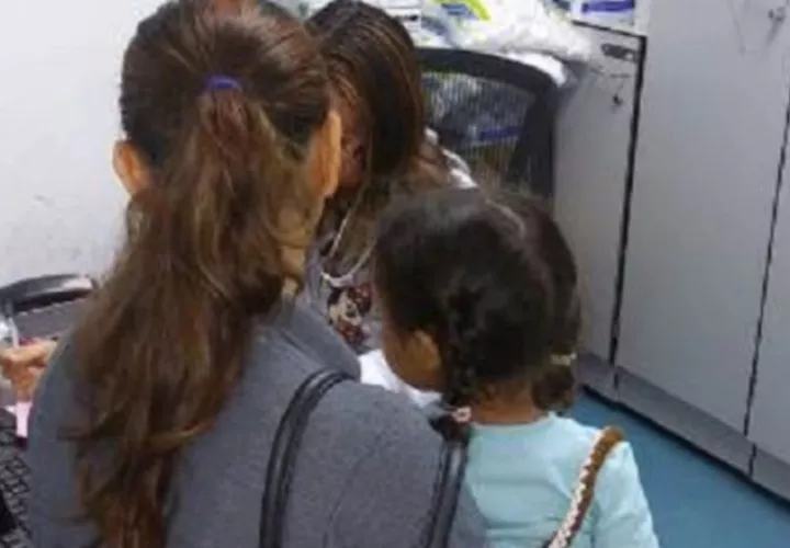 Los padres no deben automedicar a los niños, así evitan mayores complicaciones. /Foto: Cortesía