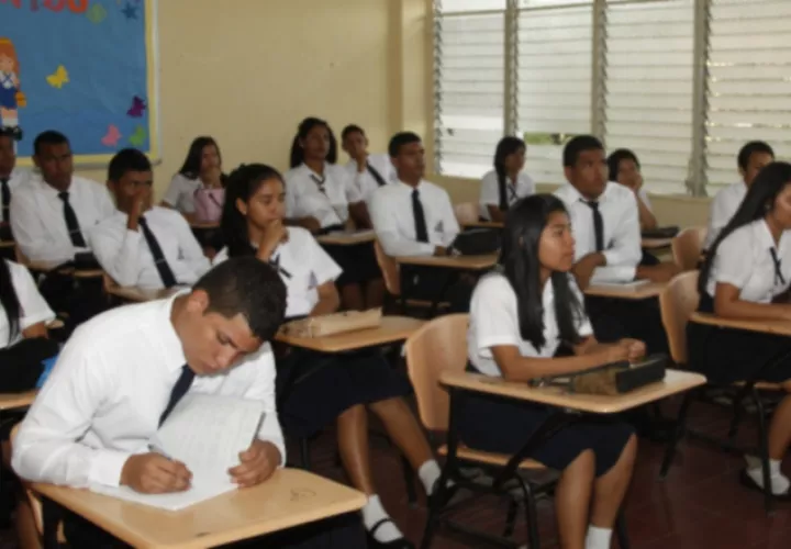 Los estudiantes son el resultado de un programa escolar desorganizado. /Foto: Archivos