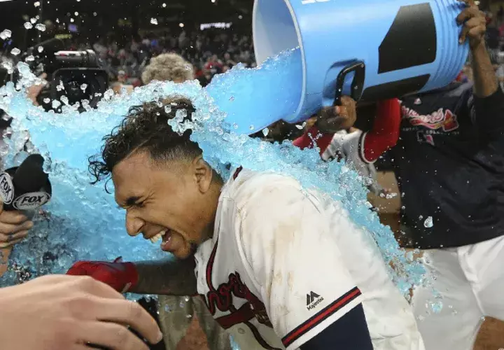 Johan Camargo se llevó los aplausos el martes. /Foto AP