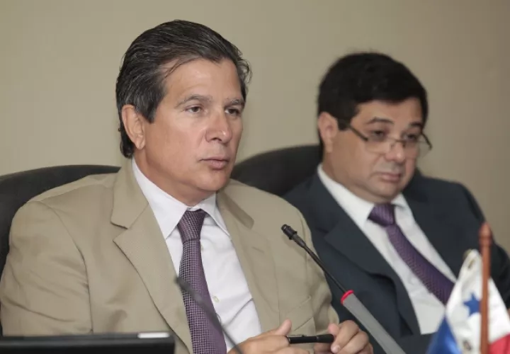 José Luis Varela y Jorge Alberto Rosas, entre los diputados a los que se les suspendió el pago de la planilla 080 de la Asamblea. 