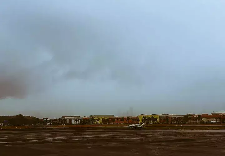 Los vuelos fueron suspendidos hasta nuevo aviso / Foto: @aacivilpty.