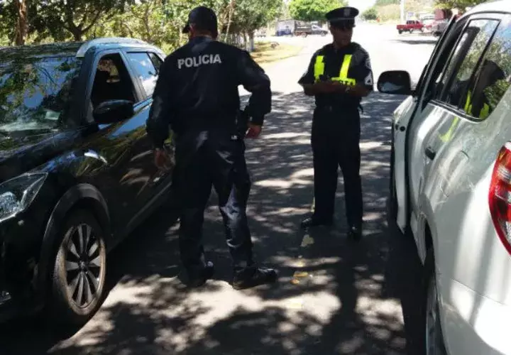  El tránsito en la provincia de Chiriquí, viene realizando operativos. Foto: José Vásquez.  