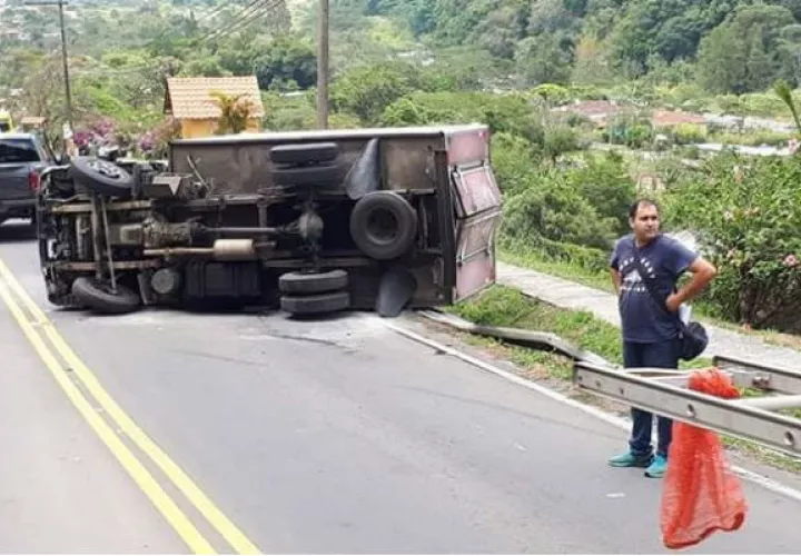 En este punto ya se han registrado unos cinco accidentes. Foto: Mayra Madrid. 
