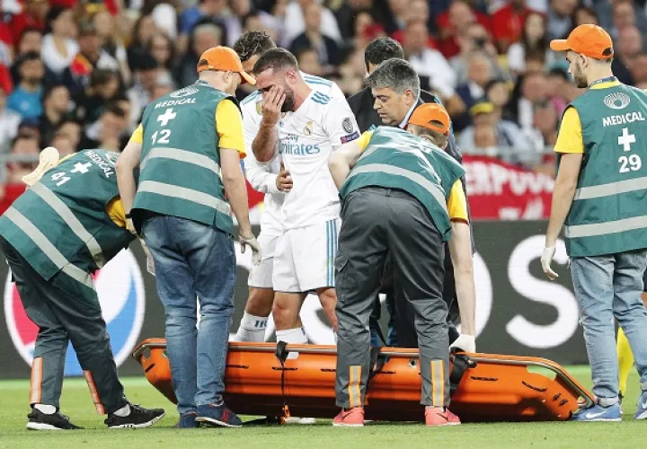 Carvajal salió llorando del juego. 
