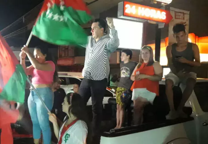 La fanaticada chiricana, en las calles. Foto: Mayra Madrid. 