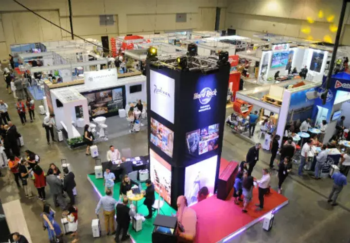 Desde el 2010, la CCIAP en alianza estratégica con la CAMTUR y la ATP organizan la feria