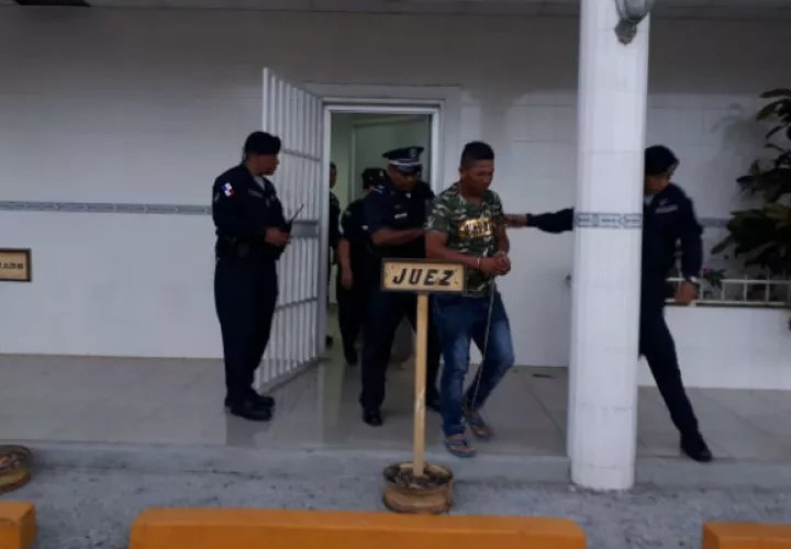 No se opusieron a la detención provisional, porque el imputado consideró que fuera de la cárcel corría peligro su vida. 