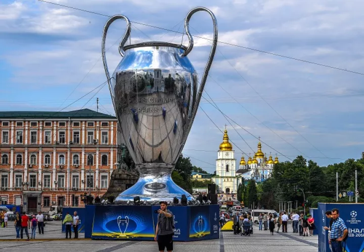 El Madrid busca la 13.