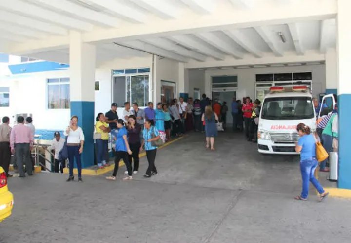 Hospital regional Rafael Hernández, donde acudió el menor. Foto: Mayra Madrid. 