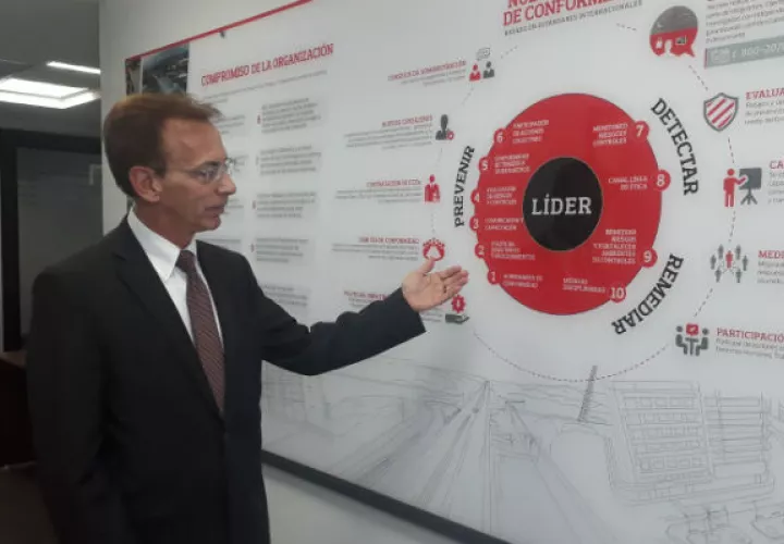 Hoy día, Munro quizás enfrenta el mayor desafío de su carrera
