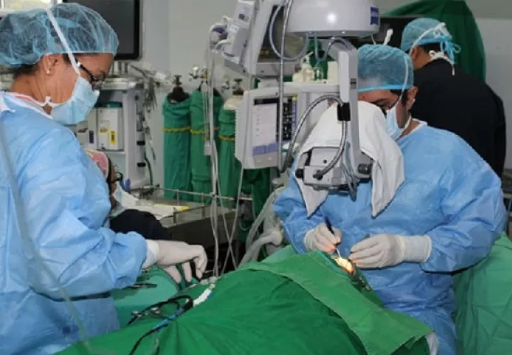 Los pacientes, en operaciones. Foto: Diómedes Sánchez.  
