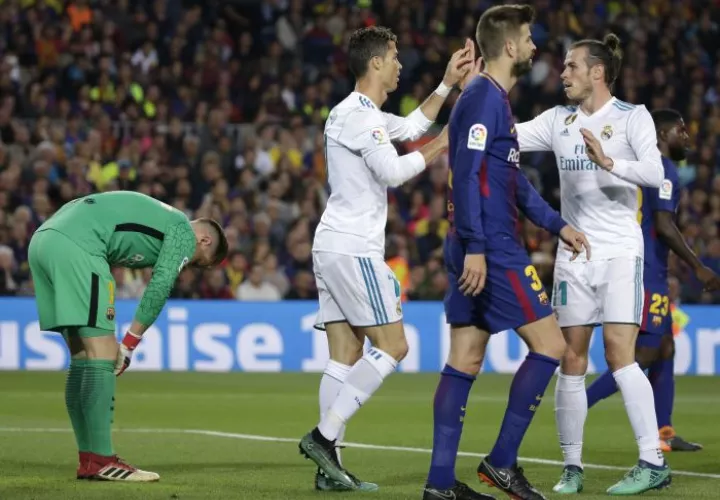 Real Madrid rescató un empate en su visita a Barcelona. Foto AP