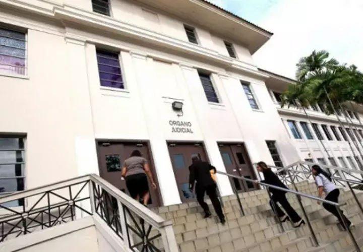 Segundo Tribunal Superior de Justicia del Primer Distrito Judicial de Panamá.