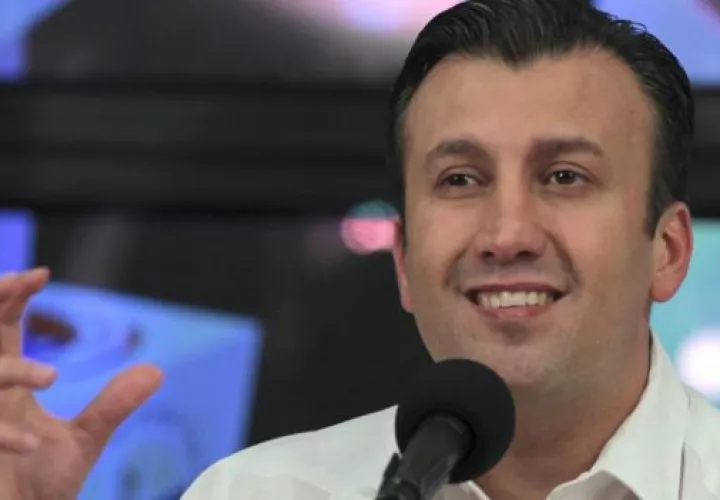 Tareck El Aissami; el ministro del Interior.