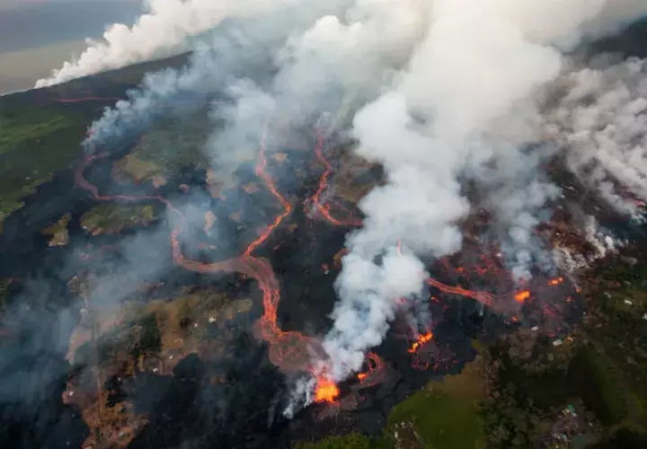 La erupción en curso de Kilauea es la más grande en décadas. FOTO/EFE 