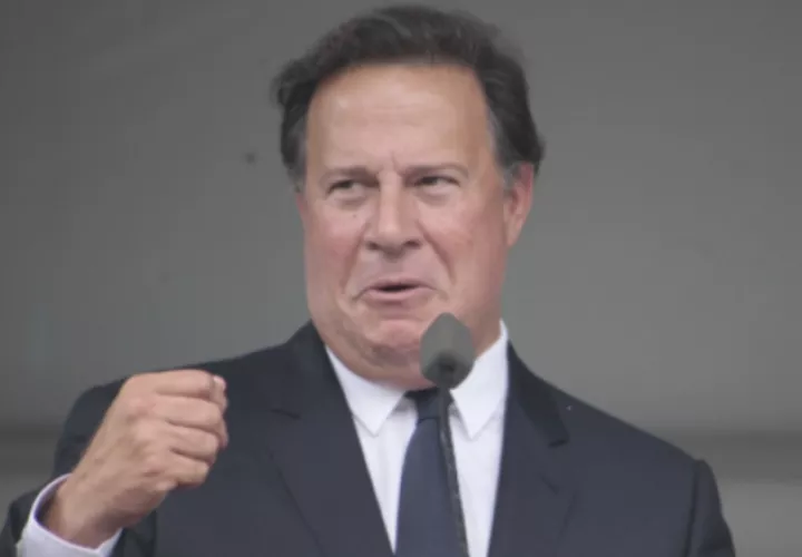 El presidente Juan Carlos Varela no ha logrado mantener funcionarios consolidados. Foto: Archivo