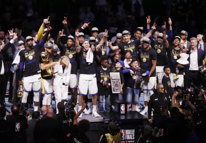 Los Warriors de Golden State han ganado tres títulos en las últimas campañas. /Foto EFE