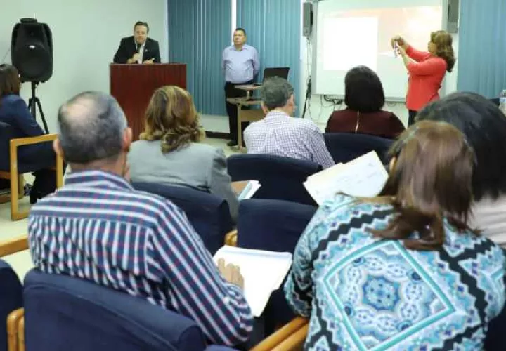 Durante la inducción. /Foto: Cortesía