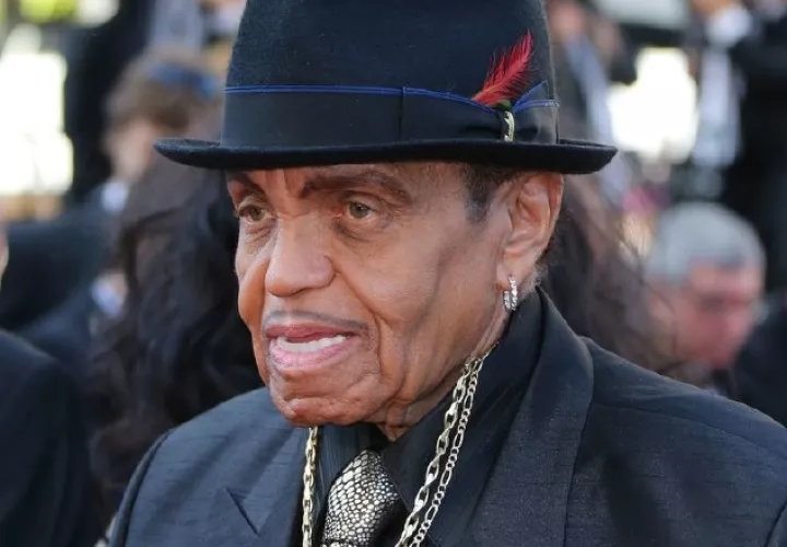 Joe Jackson, padre de Michael Jackson, se encuentra en sus últimos momentos de vida. /Foto AFP