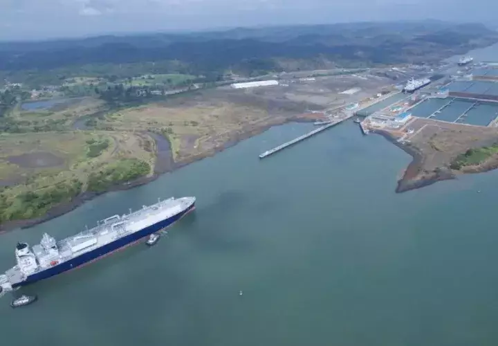 La vía interoceánica ha recibido un total de 372 tránsitos de GNL en los últimos dos años. /Foto Cortesía