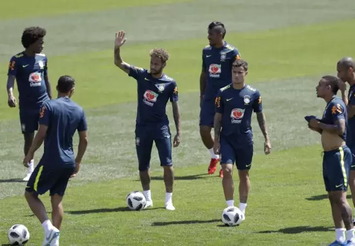 Entrenamientos de la selección brasileña. Foto AP