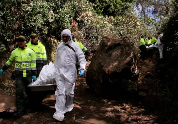 Los dos movimientos telúricos tuvieron una profundidad superficial, menor de los 30 kilómetros.