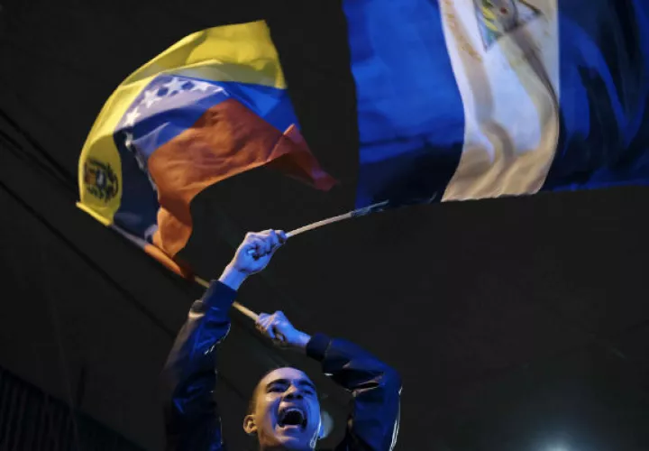 Nicaragüenses alzan su voz contra Daniel Ortega y su esposa. FOTO/EFE