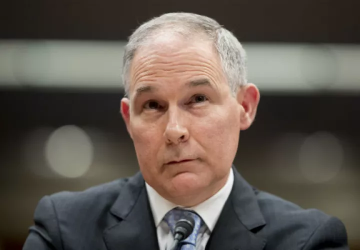 El responsable de Medioambiente de EE.UU., Scott Pruitt, está envuelto en otro escándalo. FOTO/AP