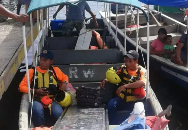 Las autoridades en Bocas del Toro realizan la búsqueda por mar y aire. Foto: Mayra Madrid.