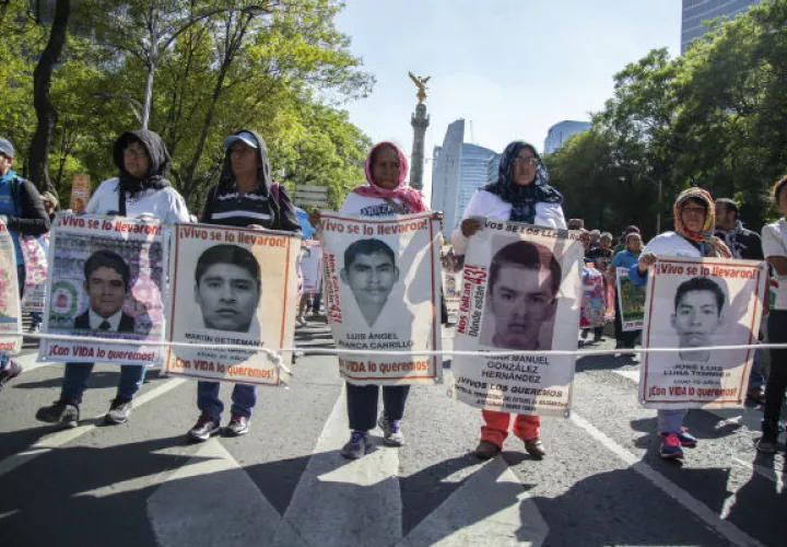 El 26 de septiembre de 2014, 43 estudiantes de una escuela normal desaparecieron en la ciudad de Iguala, en el estado de Guerrero, al sur del país. FOTO/AP