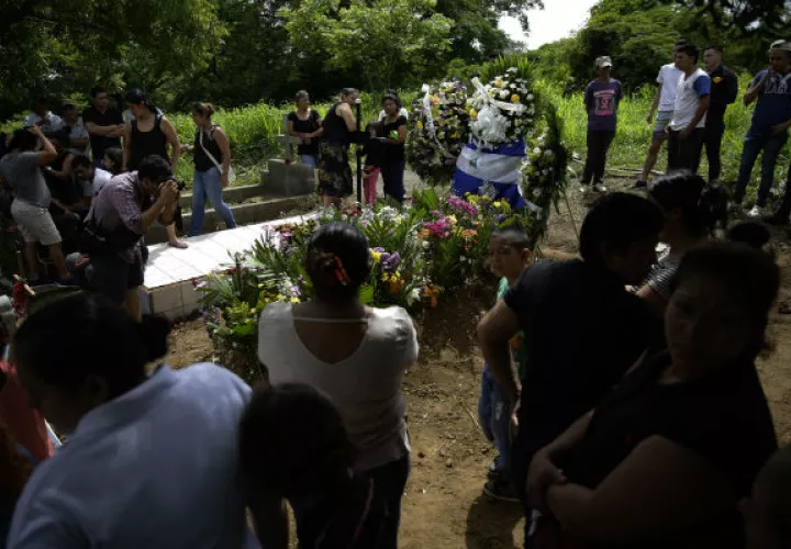 Nicaragua cumple hoy 56 días de la crisis sociopolítica más sangrienta desde los años 80 del siglo pasado, con Daniel Ortega también como presidente.