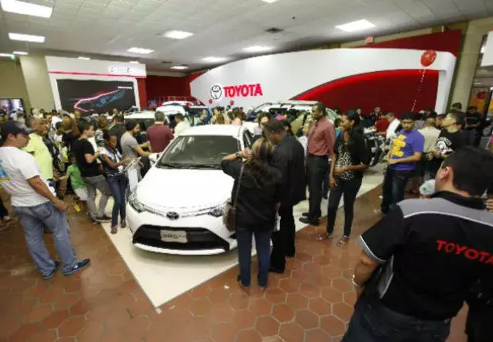 Se comercializaron un total de 2,615 pick-ups 