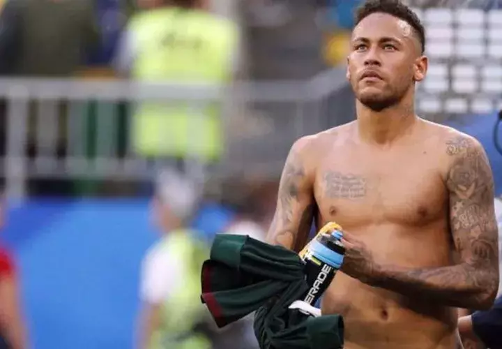 Se habló más de las simulaciones que de los goles de Neymar.